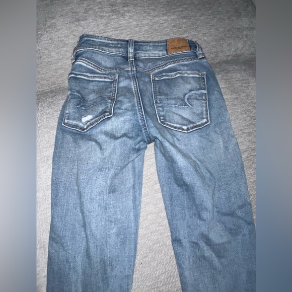 American Eagle high-rise jeans - Picture 4 of 4